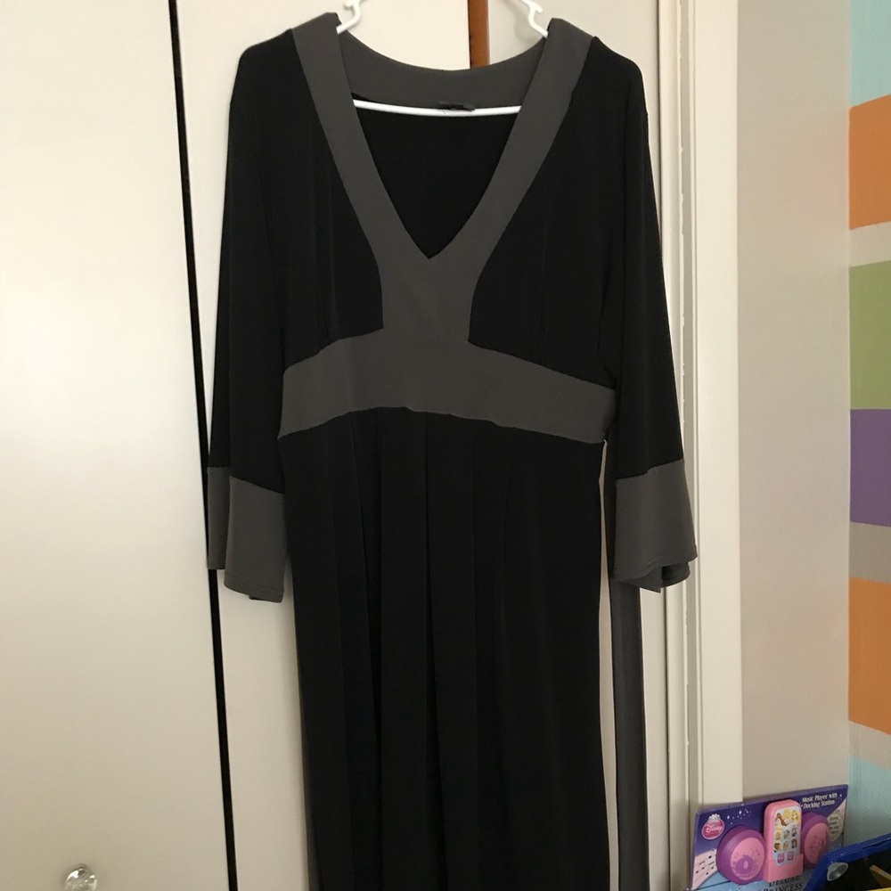 Egg brand black & grey maternity dress